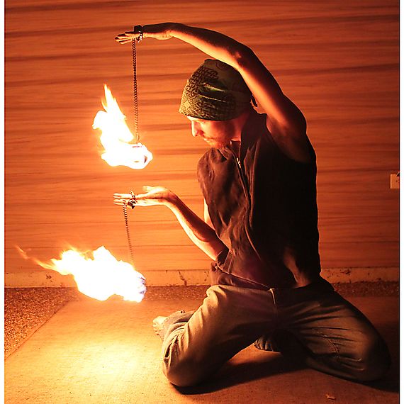 twirling-spinning-dance-performance-circus-festival. 2.5" KEVLAR FIRE POI 