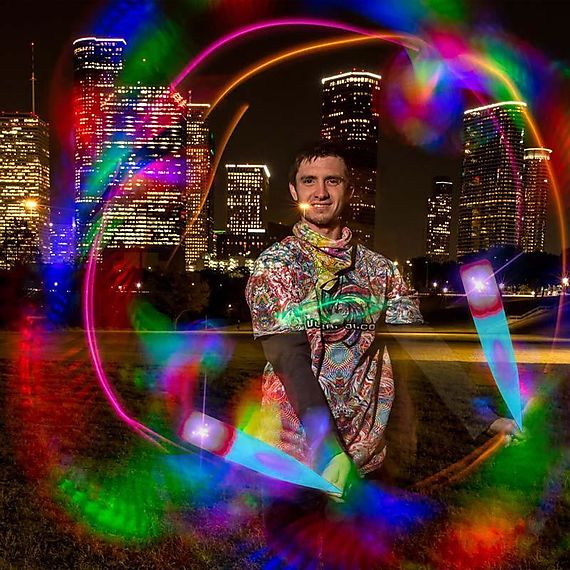 UltraPoi Best Light Up Glow Flow Rave Dance Poi Set Helix Poi with Ultra Knobs 