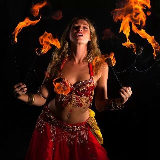 belly dancing with fire