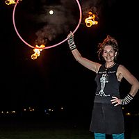 Full Moon hoop love
