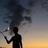 The juggler and the sea