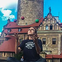 Czocha Ball Juggling