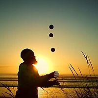 Sunrise juggle