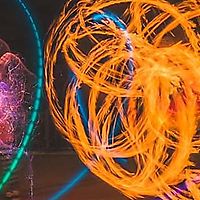 Fire poi v glow poi v light whip