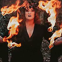 Scarlett Embers - Flaming Seer