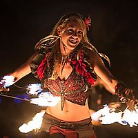 Fire fans in Florida